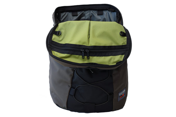 Smart Alec 2.0 in Ursa Ballistic with Moss 210 Cerylon interior
